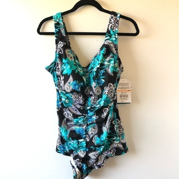 Manhattan Beachwear Plus Black Turquoise One Piece 24W - Picture 1 of 8